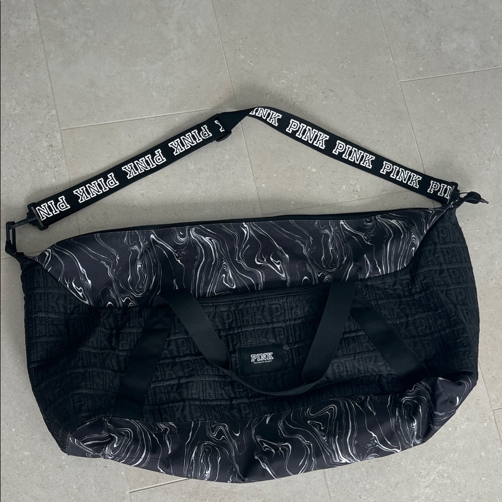 PINK Victoria's Secret Black and White Duffel Bag